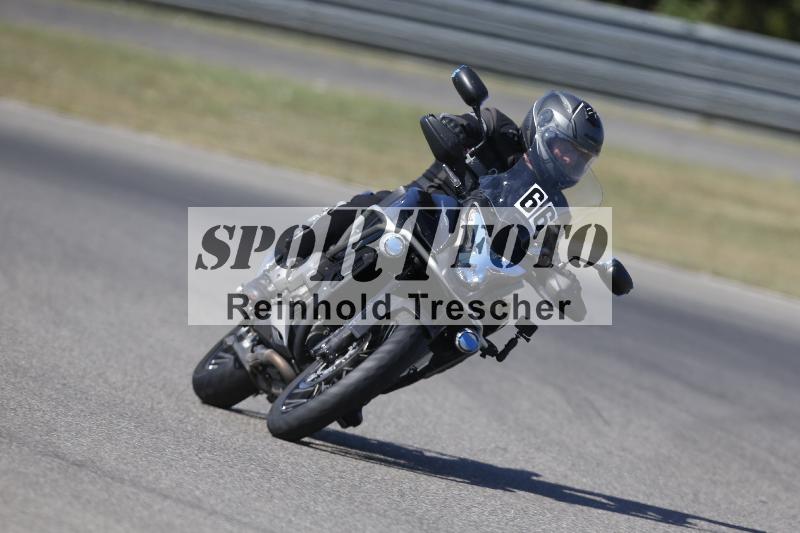 /35 07.08.2026  Discover the Bike ADR/Race 3 rot/66